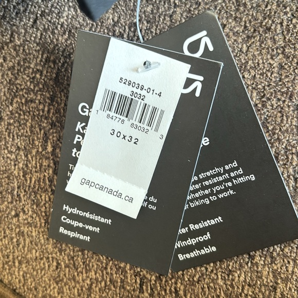 GAP Gapfit Drive Performance Khakis (30x32) - Picture 4 of 4